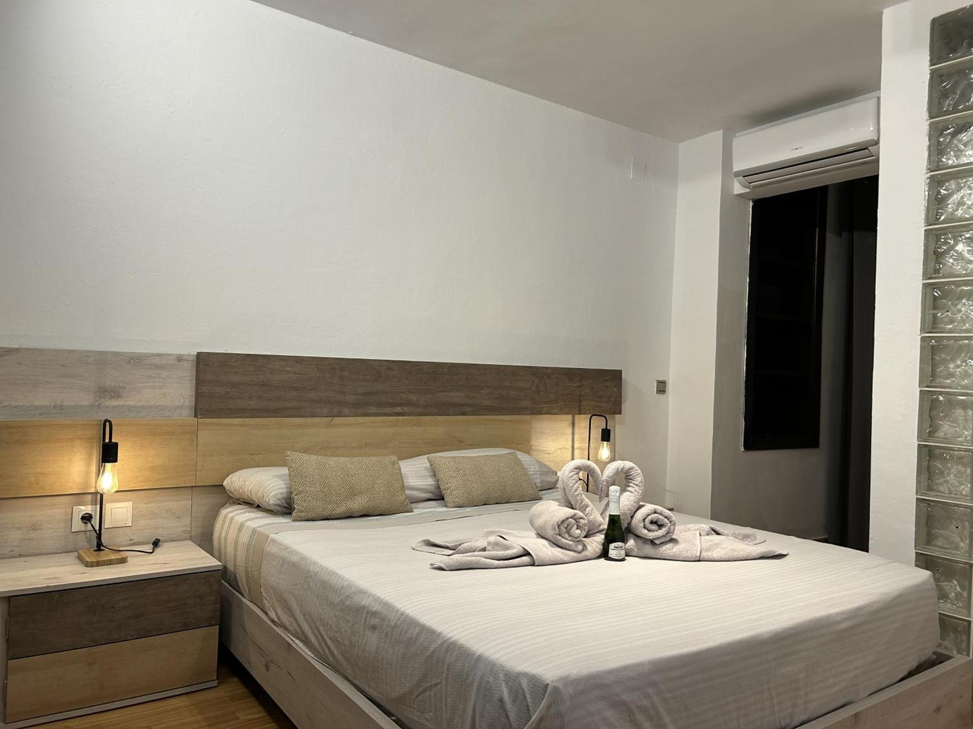 Lujo A Tu Alcance Con Spa Y Garaje Pleno Centro ウエルバ エクステリア 写真