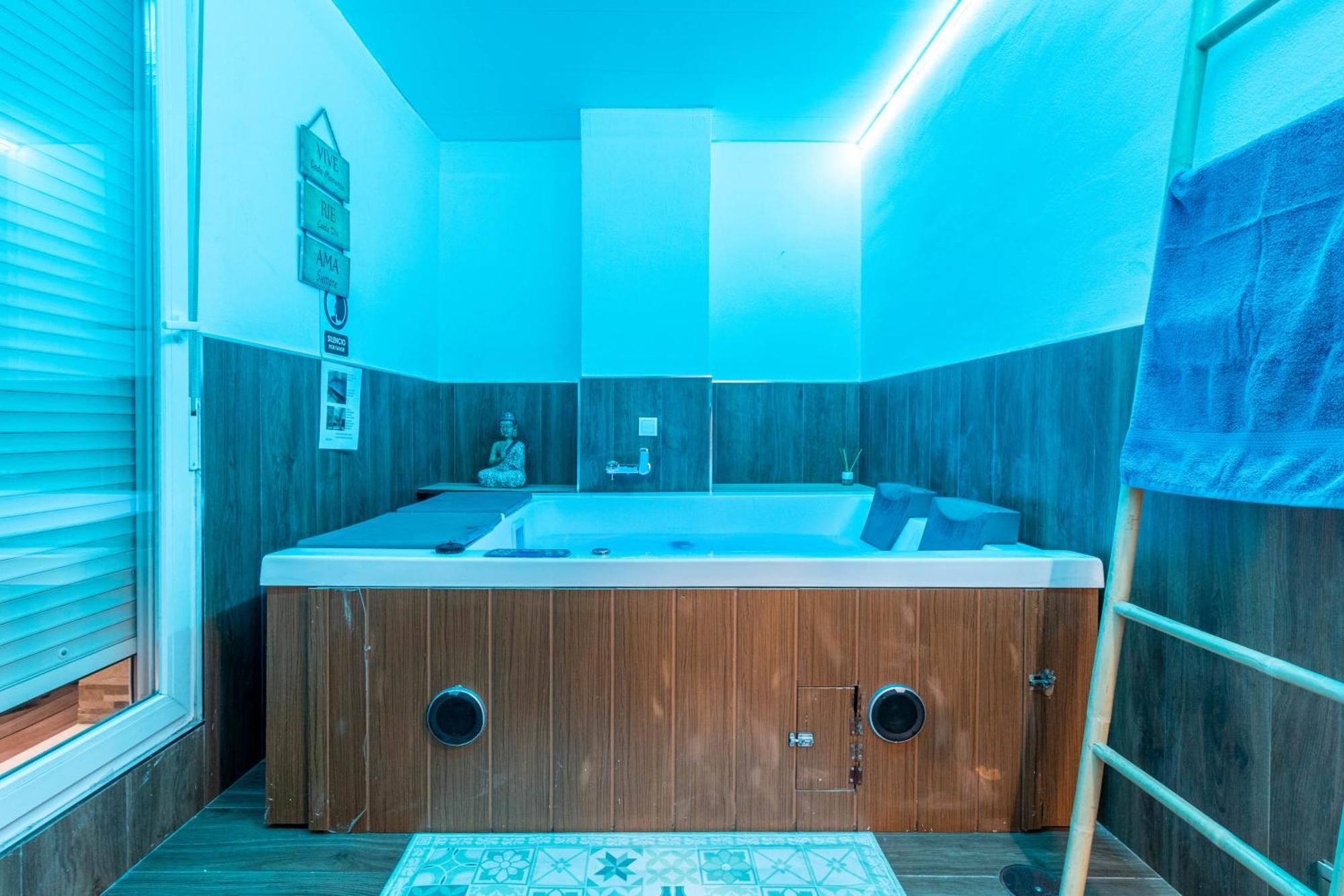 Lujo A Tu Alcance Con Spa Y Garaje Pleno Centro ウエルバ エクステリア 写真