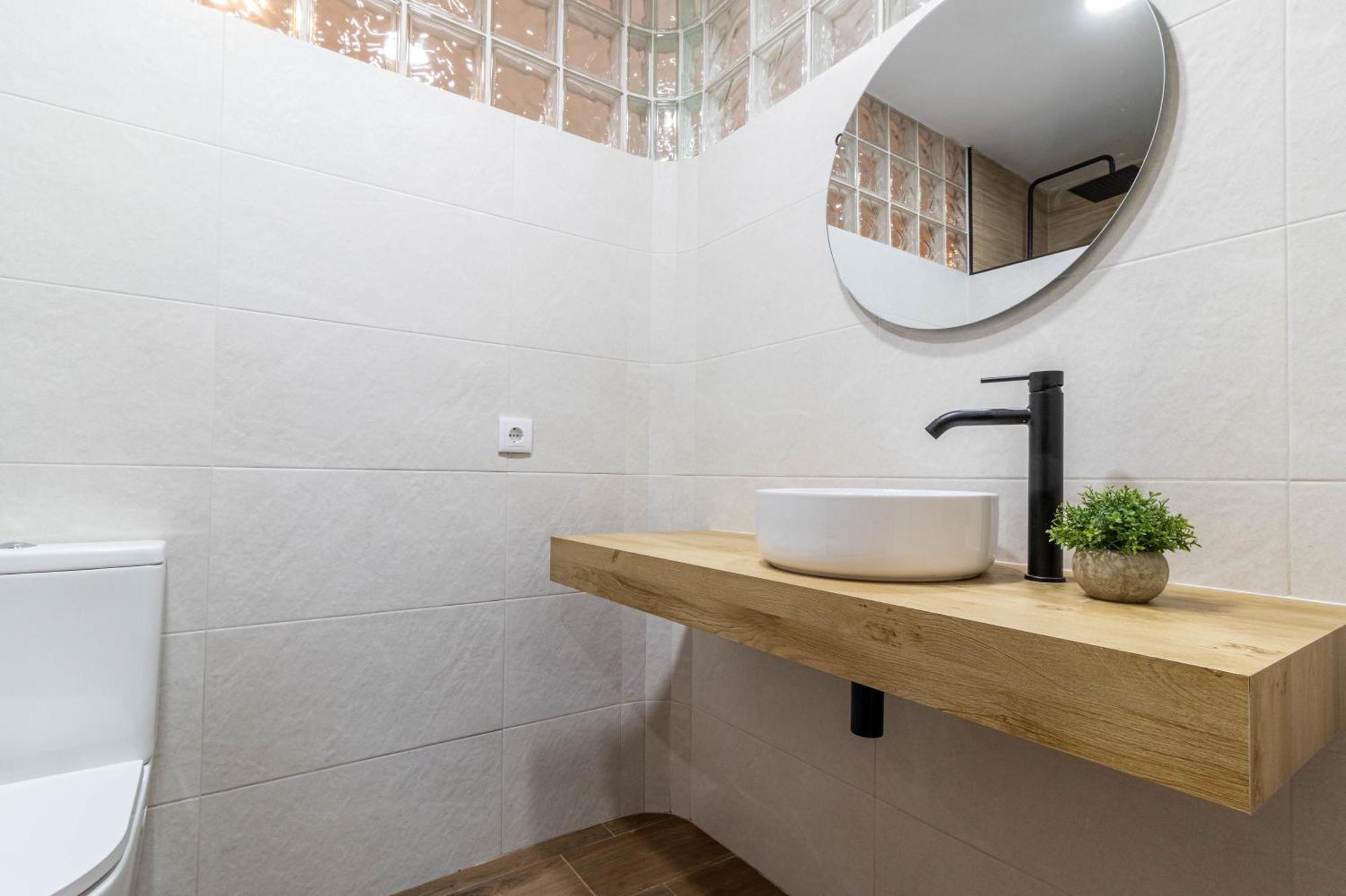 Lujo A Tu Alcance Con Spa Y Garaje Pleno Centro ウエルバ エクステリア 写真